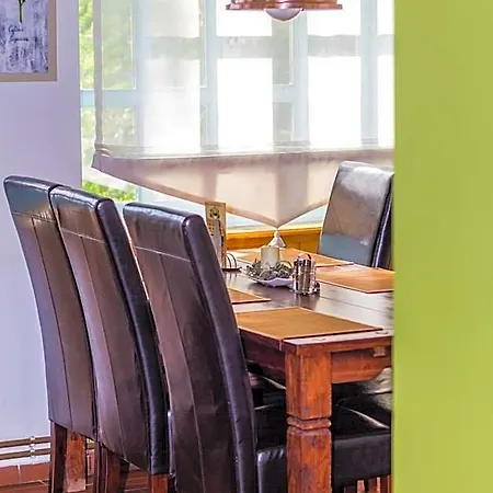 Oetoesfogat Panzio Bed & Breakfast