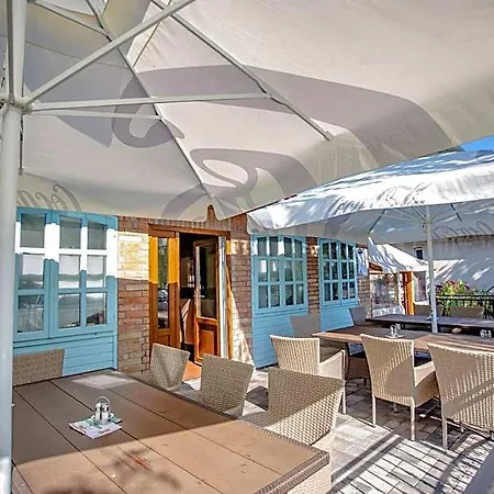 Bed & Breakfast Oetoesfogat Panzio 3*