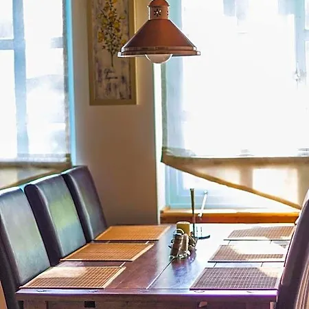 Oetoesfogat Panzio Bed & Breakfast