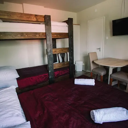 Bed & Breakfast Oetoesfogat Panzio Siofok