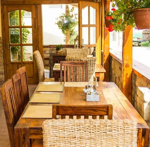 Oetoesfogat Panzio B&B