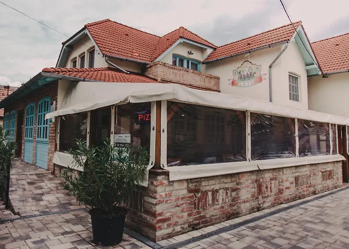 B&B Oetoesfogat Panzio 3*