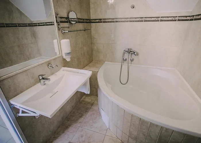 Oetoesfogat Panzio B&B 3*
